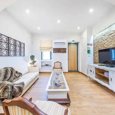 Sea-view In + Shared Pool * Quelfes