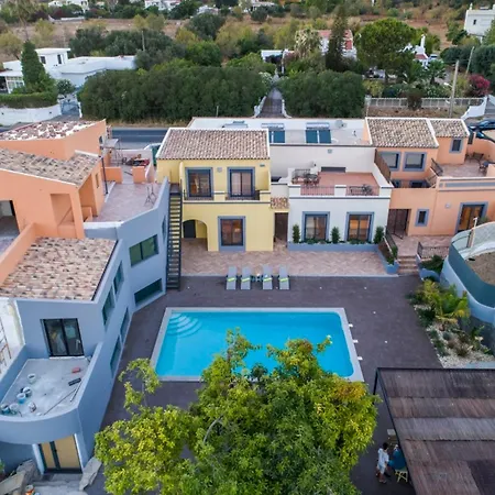 Villa Sea-view In + Shared Pool