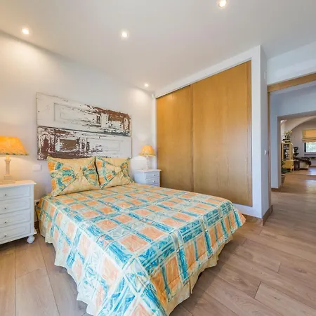 Villa Sea-view In + Shared Pool *