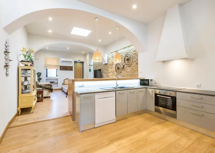 Sea-view In + Shared Pool * Quelfes